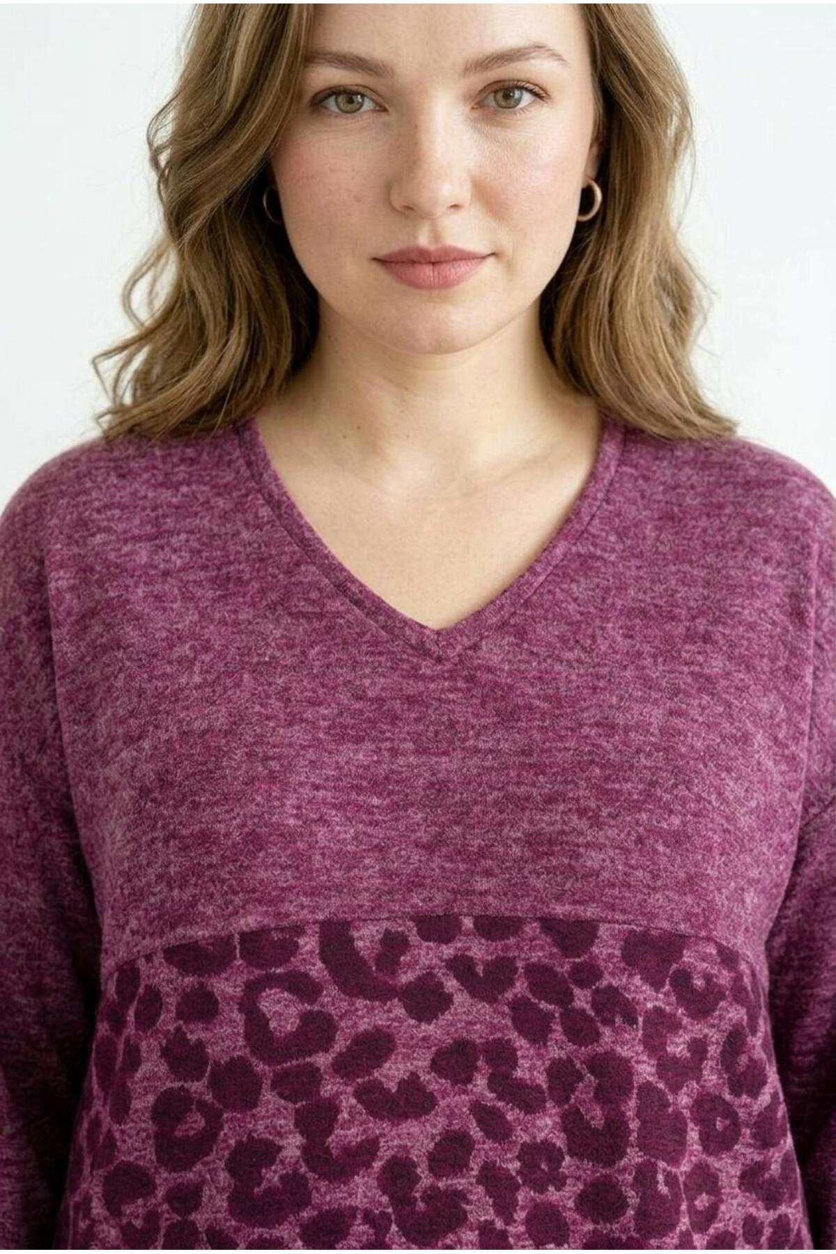 Plus Size V-Neck Long Sleeve Plush Sweatshirt