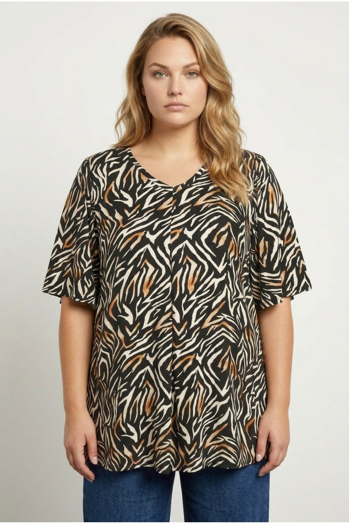 Plus Size V-Neck Pleated Front Short Sleeve Patterned Blouse