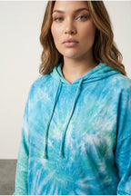 Plus Size Hooded Long Sleeve Lightweight Tie-Dye Patterned Sweatshirt