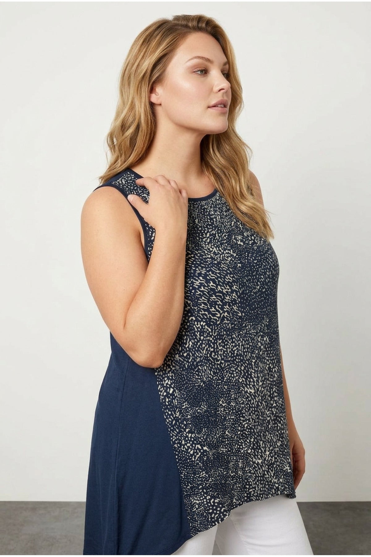 Plus Size Crew Neck Short Sleeve High-Low Patterned Blouse