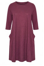 Plus Size 3/4 Sleeve Crew Neck Asymmetric Pocketed Dress