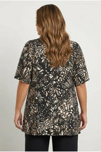 Plus Size V-Neck Front Pleated Short Sleeve Patterned Blouse