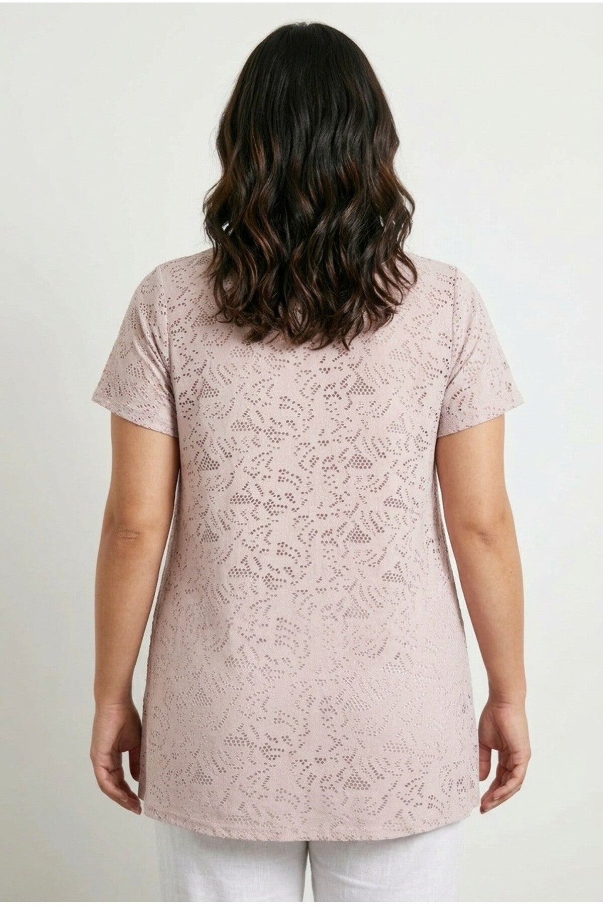 Plus Size V-Neck Sleeveless Unlined Lace T-shirt