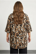 Plus Size Shirt Collar Half Sleeve Asymmetrical Hem Cut Long Blouse