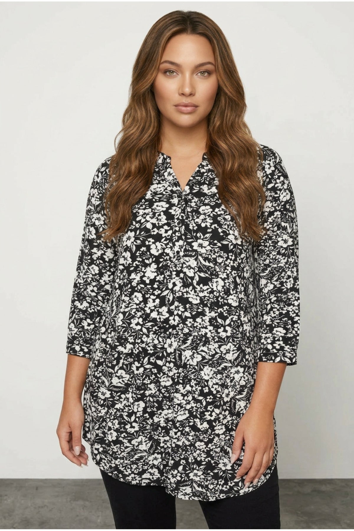Plus Size 3/4 Sleeve Button-Front Floral Patterned Shirt
