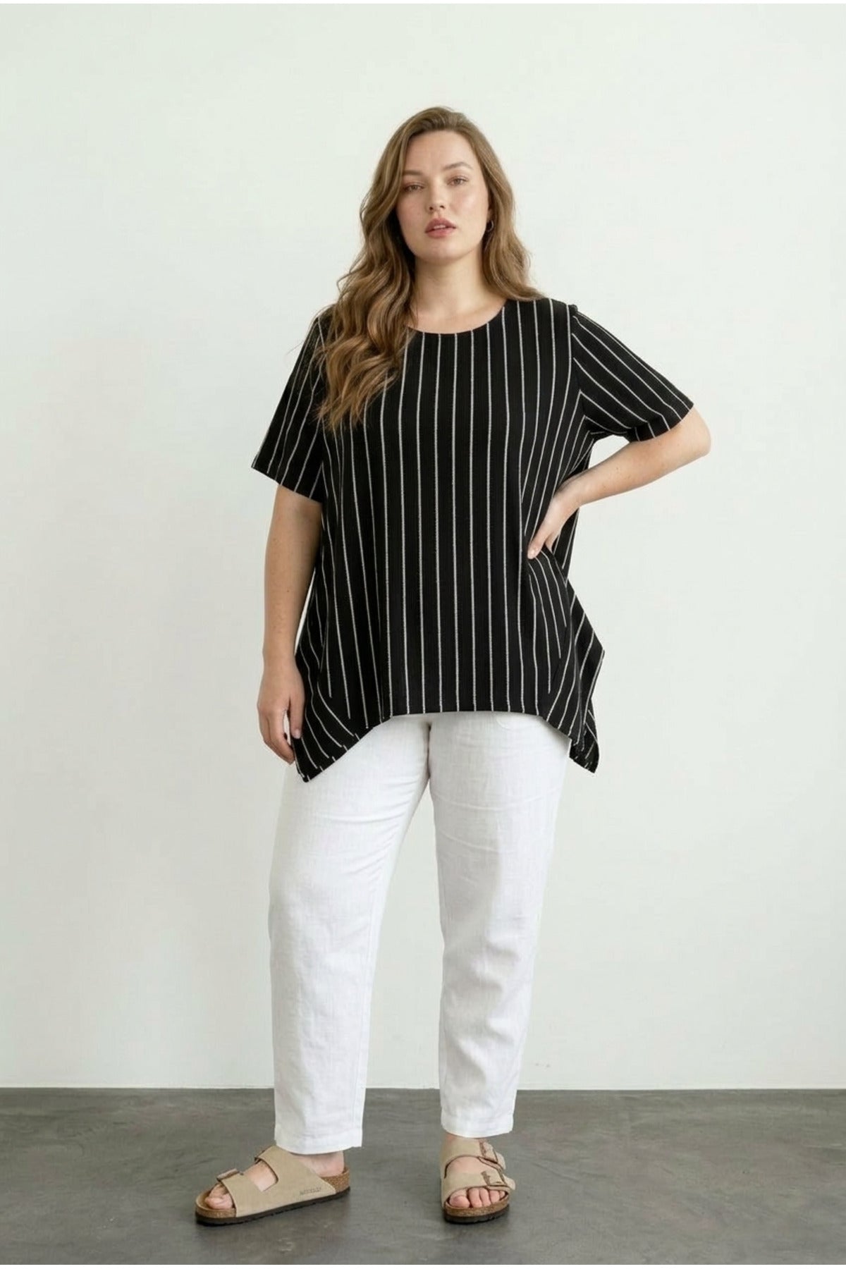 Plus Size Crew Neck Batwing Sleeve Striped Asymmetrical Cut Stretchy Fabric T-shirt