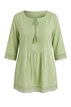Plus Size Tie-Neck Puff Sleeve Lace Long T-shirt