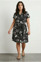 Button-Detailed Sleeveless Patterned Dress
