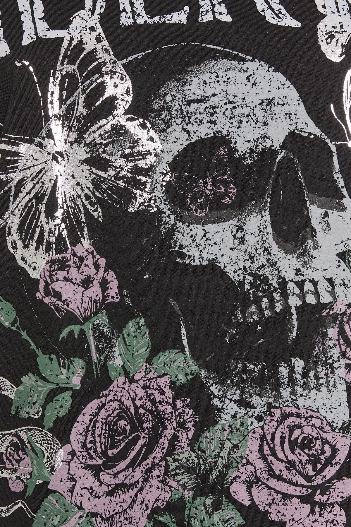 Plus Size Crew Neck T-shirt with Sleeve Detail and Skull Print