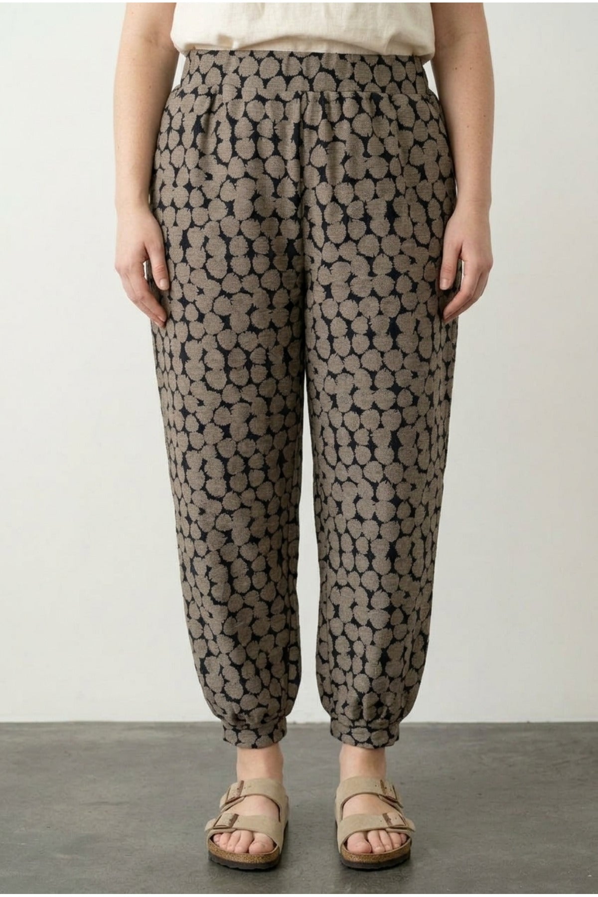 Plus Size Stretchy Fabric Jogger Pants with Elastic Waist, Cuffs, and Pockets