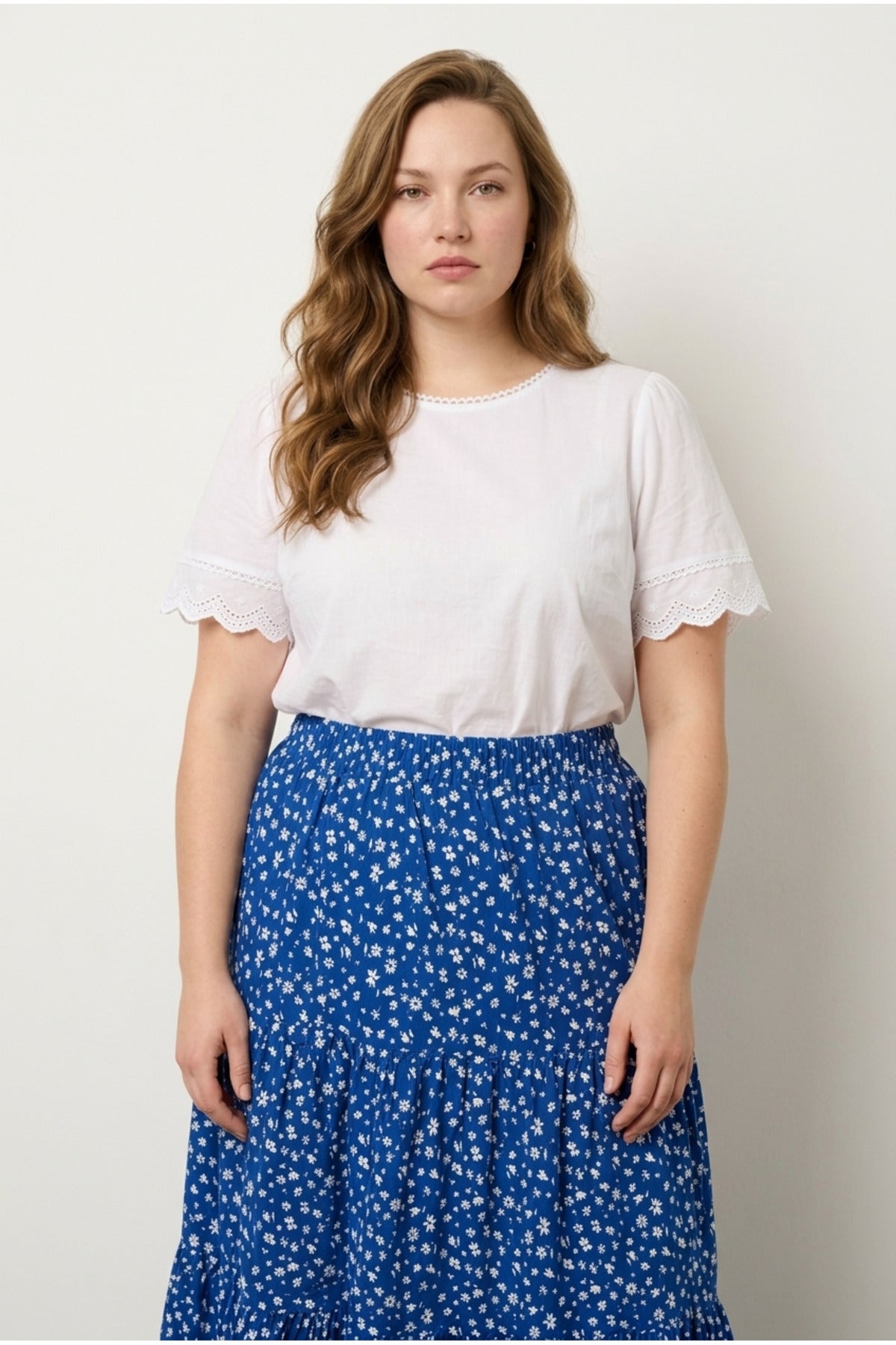 Plus Size Elastic Waist Pleated Minimal Floral Patterned Stretchy Fabric Skirt