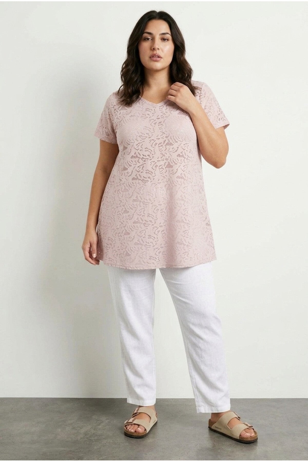 Plus Size V-Neck Sleeveless Unlined Lace T-shirt