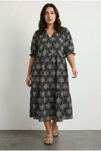 Plus Size V-Neck Short Sleeve Midi Cut Patterned Dress