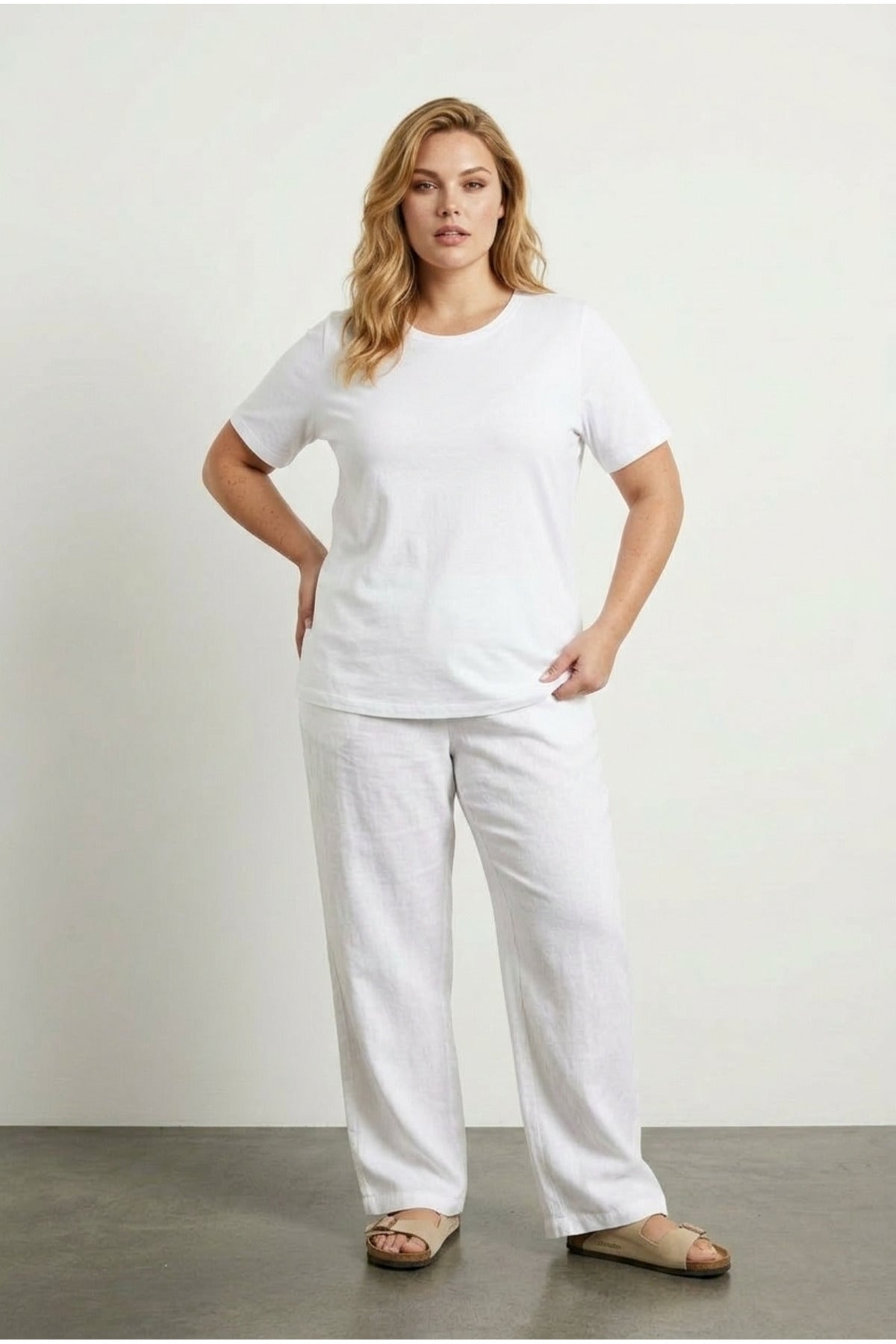 V-Neck Basic T-shirt