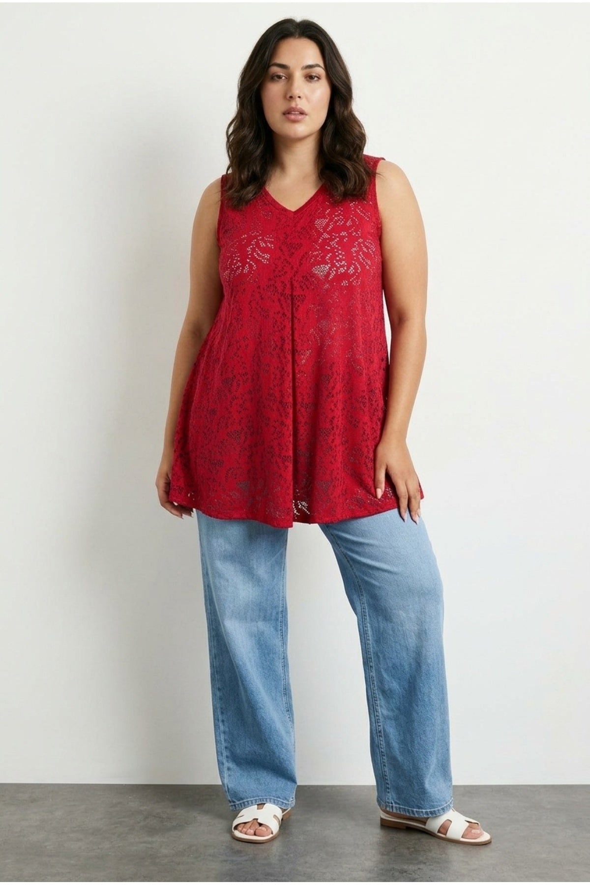 Plus Size V-Neck Sleeveless Unlined Lace T-shirt