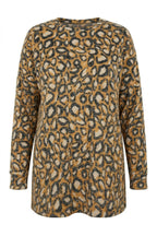 Plus Size Crew Neck Orange Leopard Print Plush Sweater