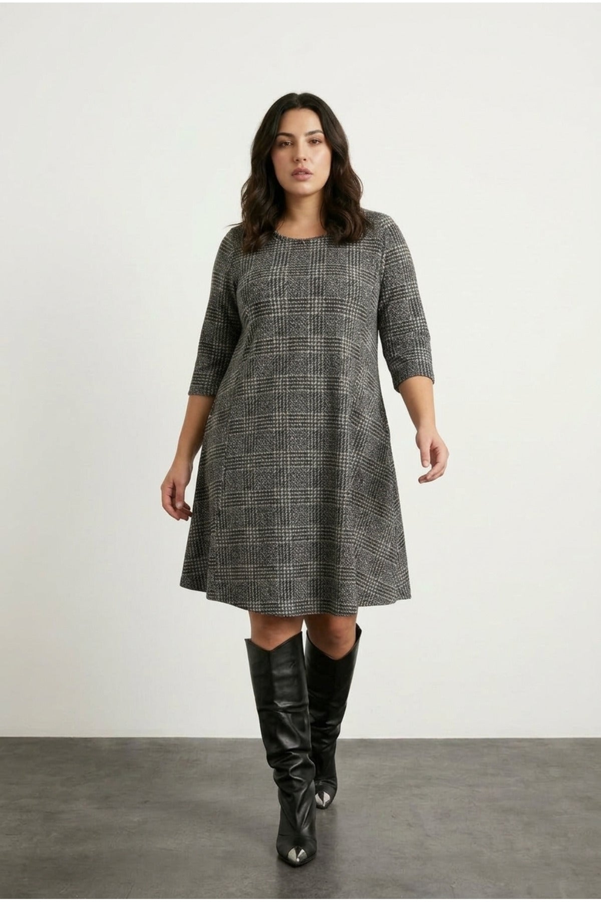 Plus Size Half Sleeve Crew Neck Pocketed Asymmetrical Cut Dress