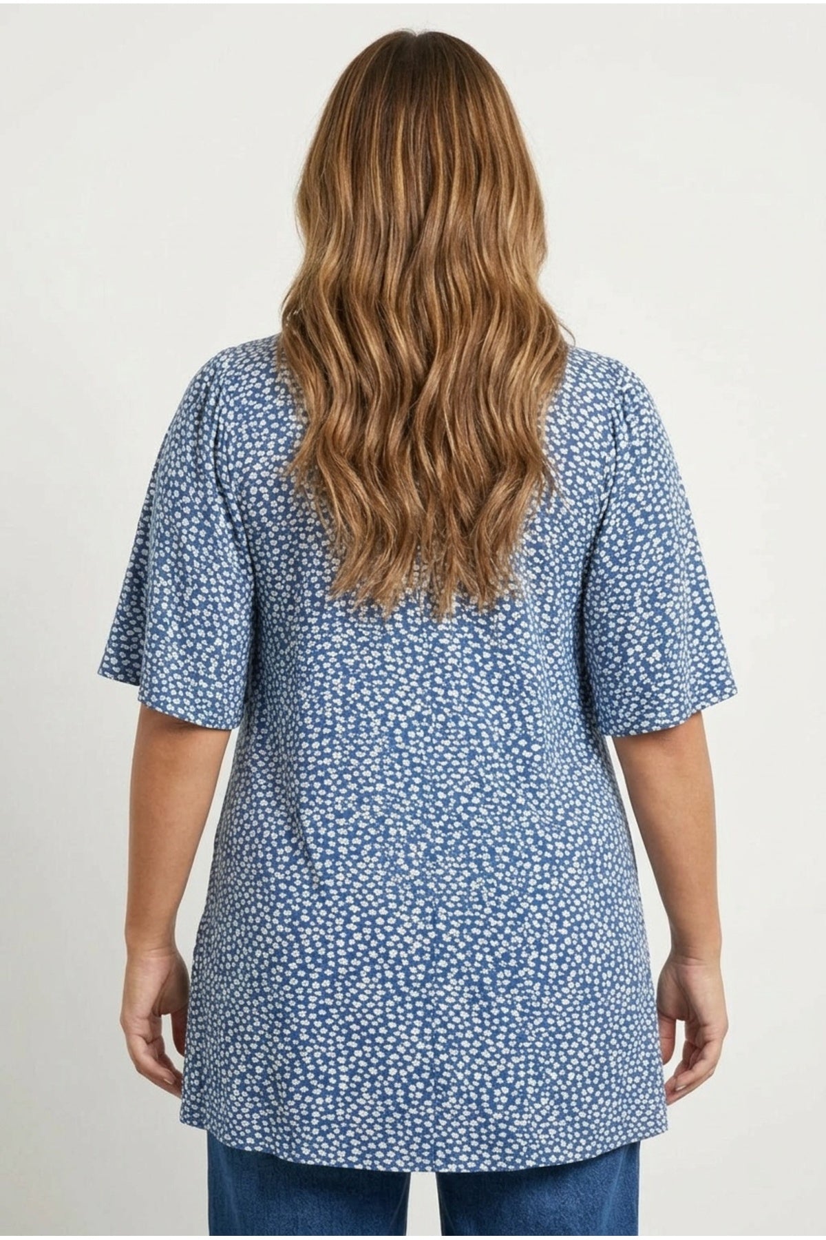 Plus Size V-Neck Short Sleeve Flared Hem Patterned Blouse