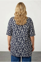 Plus Size Crew Neck Sequin Embellished Slit Detail Blouse