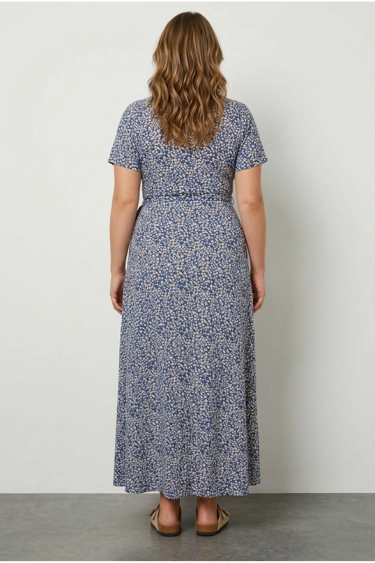Plus Size V-Neck Patterned Belted Short Sleeve Wrap Dress