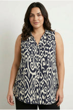 Plus Size Sleeveless Abstract Patterned Button Detailed Blouse