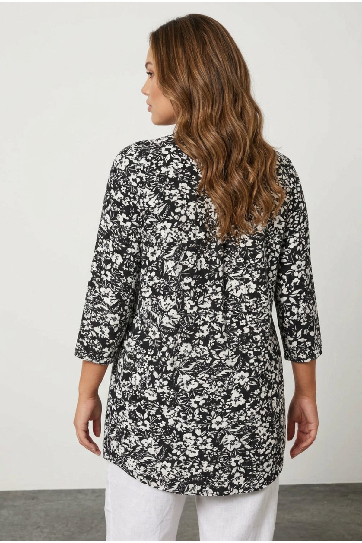 Plus Size 3/4 Sleeve Button-Front Floral Patterned Shirt