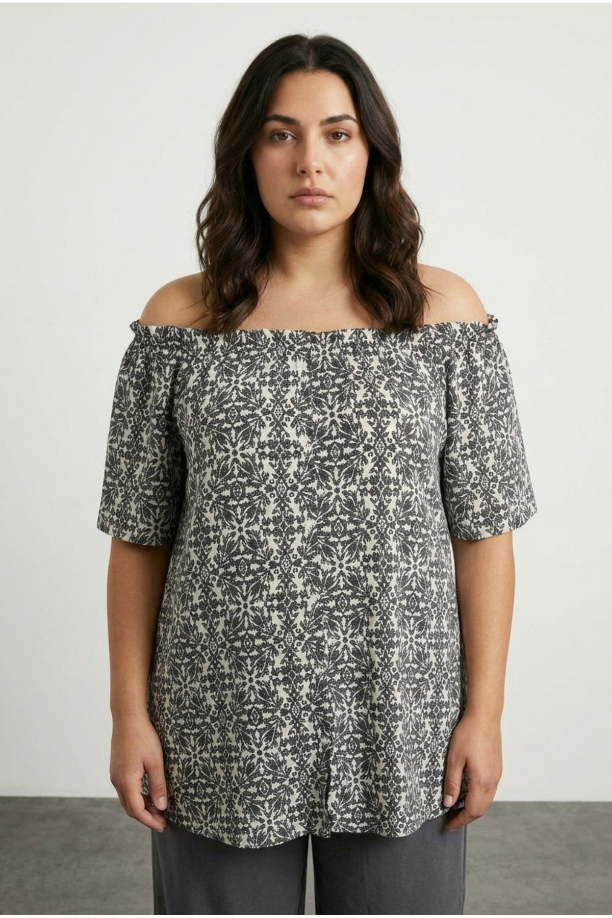 Plus Size Off-Shoulder Short Sleeve Button-Detailed Patterned Blouse