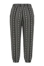 Plus Size Elastic Waist Pocketed Patterned Harem Pants